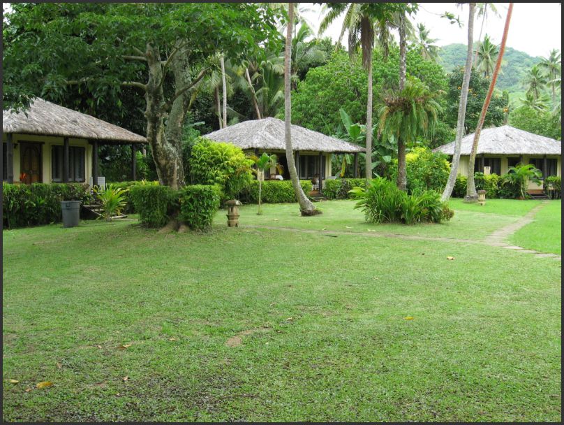 2450_Resort_Gr_BuresGarden