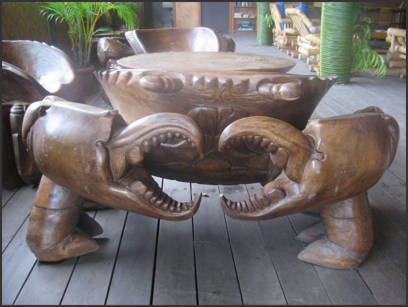 2900_Resort_CarvingCrab