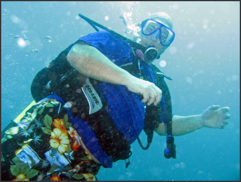 8000_Diving_P_Brad2